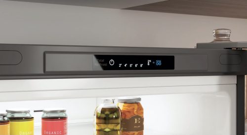 Indesit INFC8 TI21X - Alulfagyasztós hűtőszekrény, 335 liter