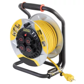   STANLEY SXECCM2FAVE kültéri fém kábeldob, 40 m, IP44-es védelem, kábelvezető, masszív fém dob és láb, H07RN-F 3G1,5 mm2 kábel, max. 3000 W
